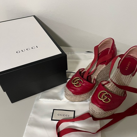Gucci wedges hibiscus red size 35 - Picture 2 of 4
